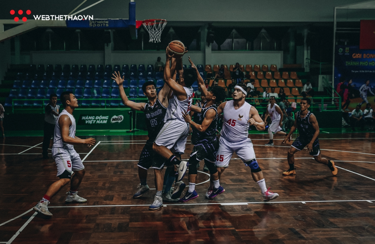 Giải Bóng rổ Vô địch TP HCM 2019: Mưa 3 điểm của Quận 5 thẳng tay loại Quận 11 Giải Bóng rổ Vô địch TP HCM 2019: Mưa 3 điểm của Quận 5 thẳng tay loại Quận 11